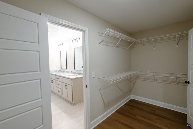 121 Saraland Trail, Perry, GA 31069