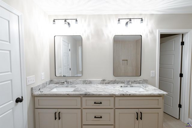 121 Saraland Trail, Perry, GA 31069