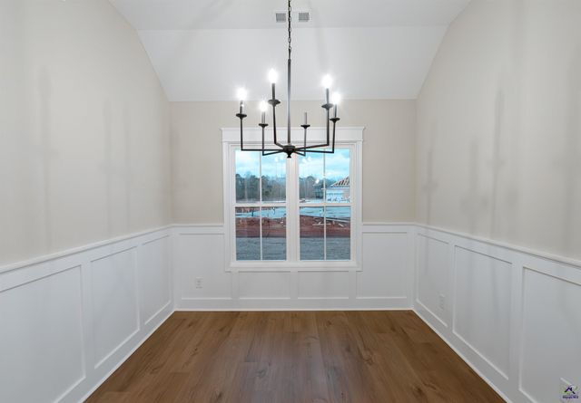 121 Saraland Trail, Perry, GA 31069