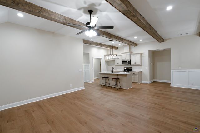 121 Saraland Trail, Perry, GA 31069