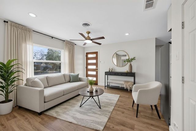 2655 Larry Drive, Dallas, TX 75228