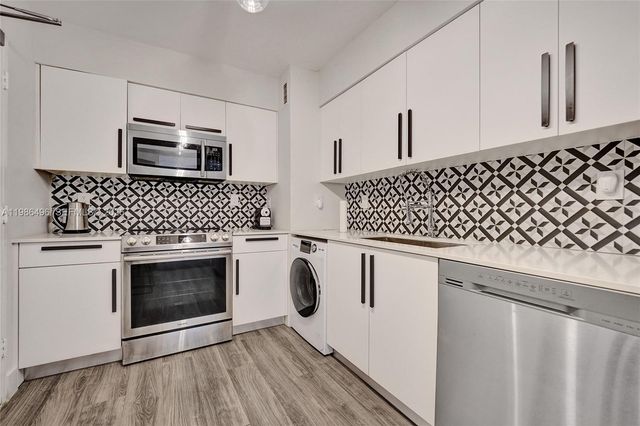 9195 Collins Ave 1109, Surfside, FL 33154