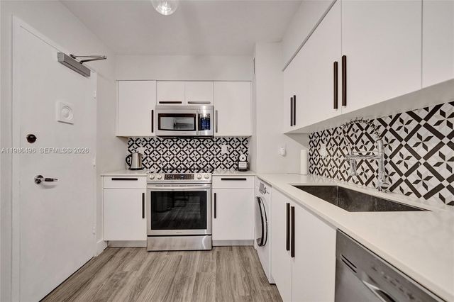 9195 Collins Ave 1109, Surfside, FL 33154