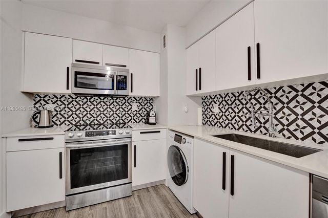 9195 Collins Ave 1109, Surfside, FL 33154