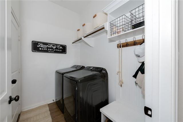 6344 Spartan Drive, College Station, TX 77845