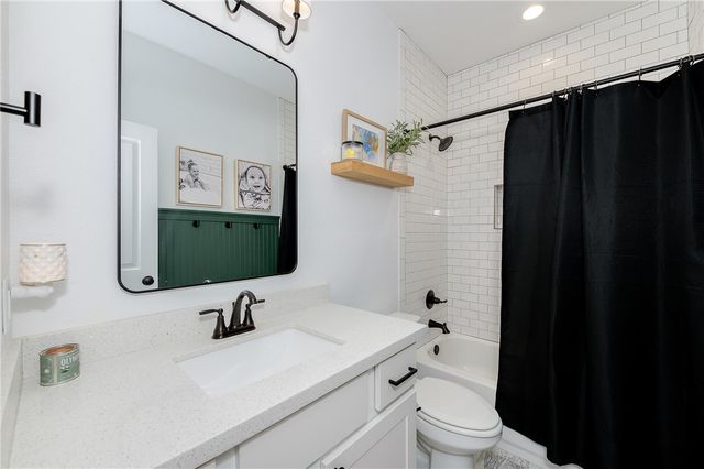 6344 Spartan Drive, College Station, TX 77845