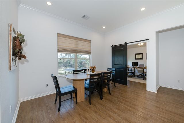 6344 Spartan Drive, College Station, TX 77845