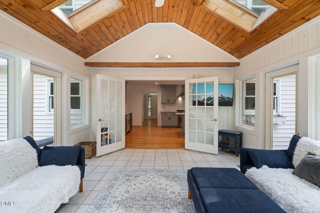 5016 Elkwood Court, Raleigh, NC 27613