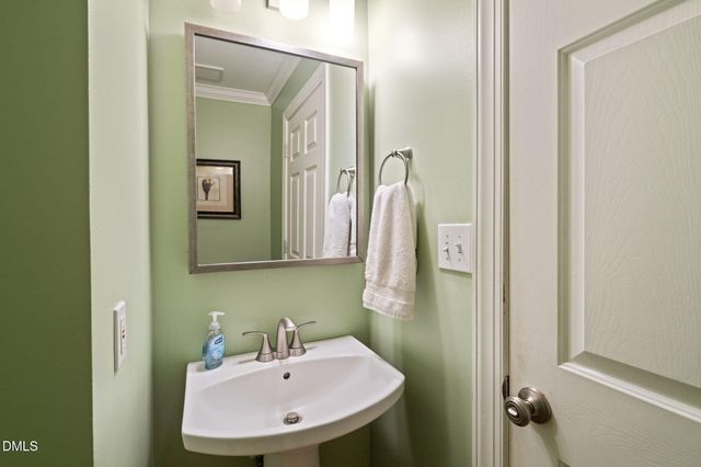5016 Elkwood Court, Raleigh, NC 27613