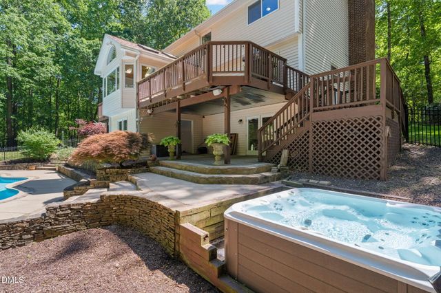 5016 Elkwood Court, Raleigh, NC 27613