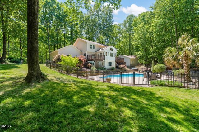 5016 Elkwood Court, Raleigh, NC 27613