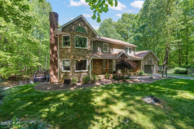 5016 Elkwood Court, Raleigh, NC 27613