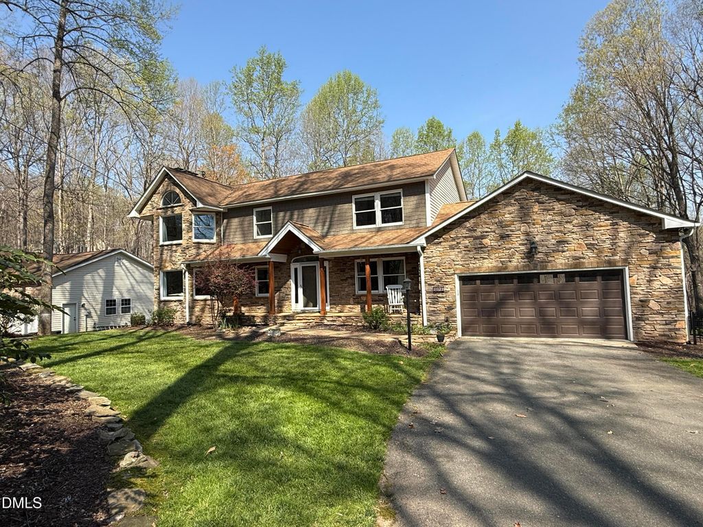 5016 Elkwood Court, Raleigh, NC 27613