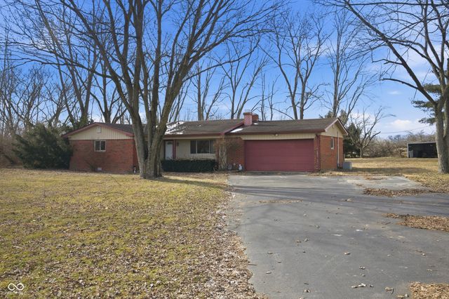 8586 N 200 W, Fortville, IN 46040