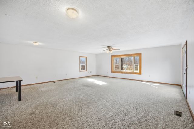 8586 N 200 W, Fortville, IN 46040