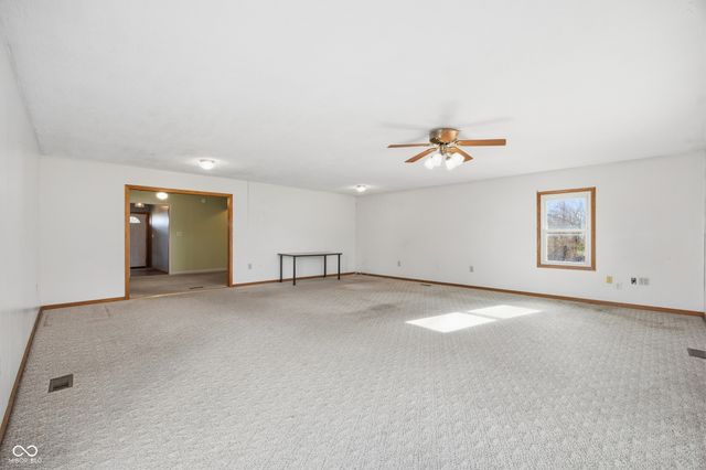 8586 N 200 W, Fortville, IN 46040