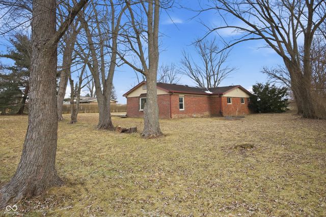 8586 N 200 W, Fortville, IN 46040