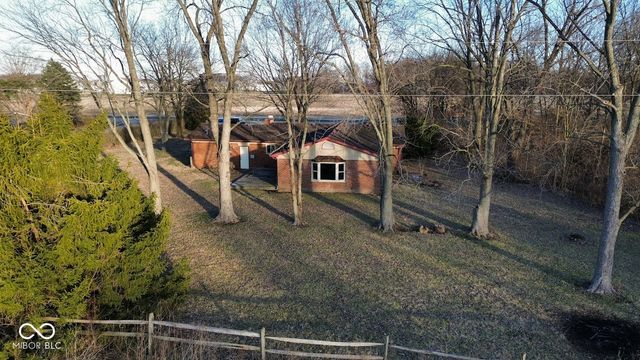 8586 N 200 W, Fortville, IN 46040