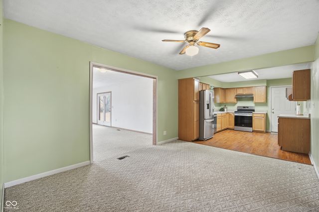 8586 N 200 W, Fortville, IN 46040