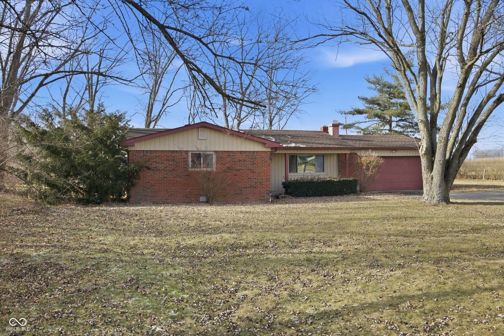 8586 N 200 W, Fortville, IN 46040