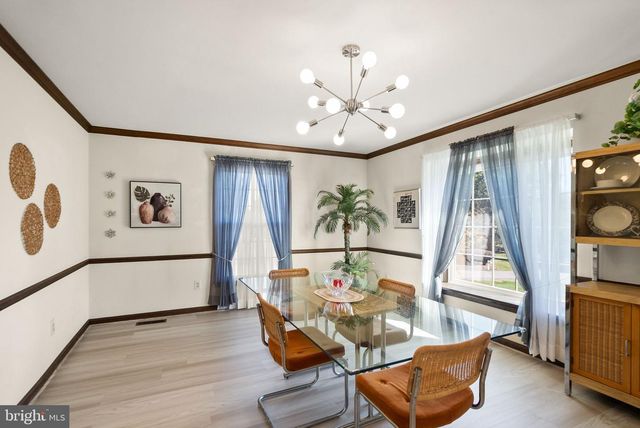 1398 PARK LAKE DR, Reston, VA 20190