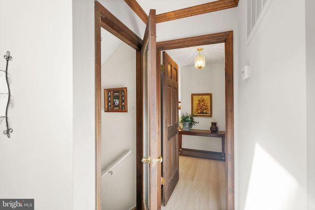 1398 PARK LAKE DR, Reston, VA 20190