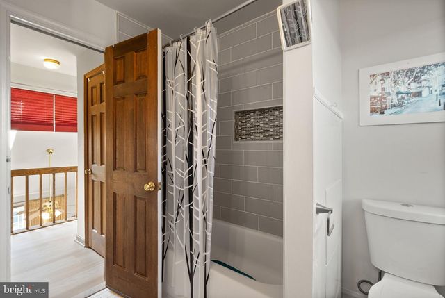 1398 PARK LAKE DR, Reston, VA 20190