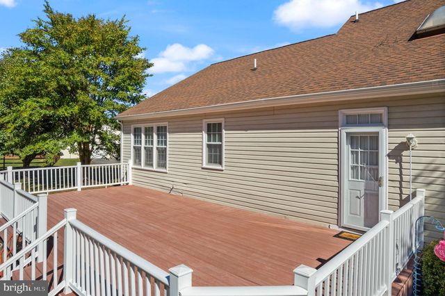 1398 PARK LAKE DR, Reston, VA 20190