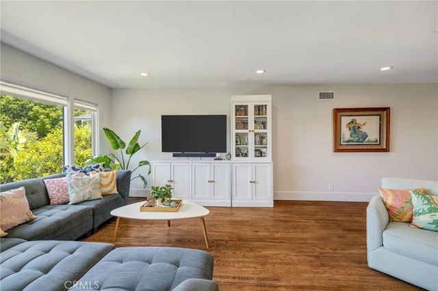 1733 Addison Road, Palos Verdes Estates, CA 90274