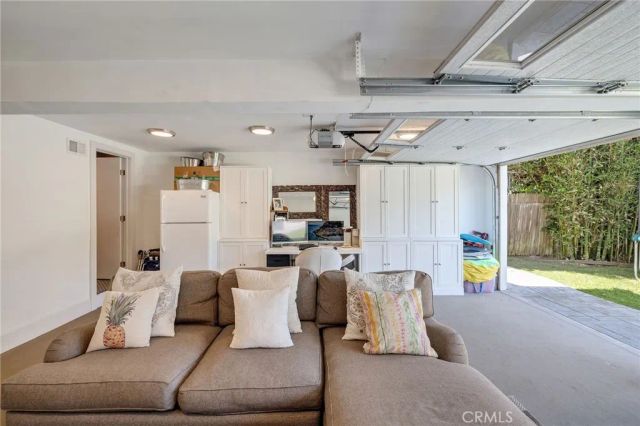 1733 Addison Road, Palos Verdes Estates, CA 90274