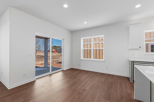 116 Luxembourg Brotherhood BOULEVARD, Belgium, WI 53004