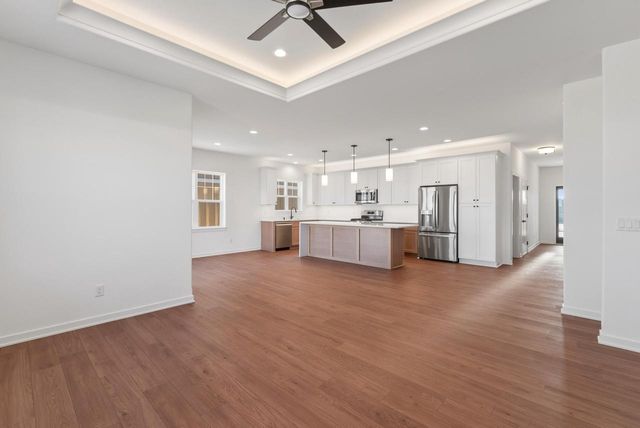 116 Luxembourg Brotherhood BOULEVARD, Belgium, WI 53004