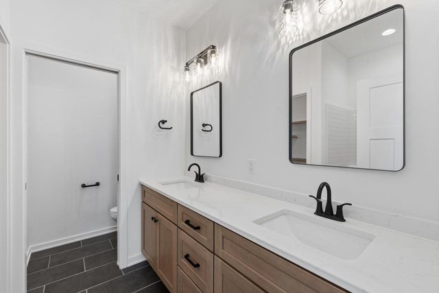 116 Luxembourg Brotherhood BOULEVARD, Belgium, WI 53004