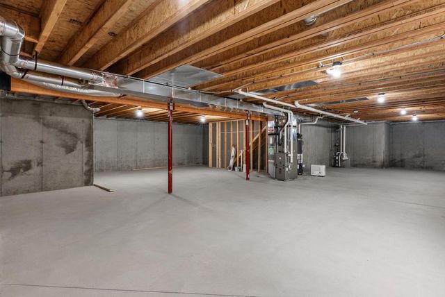 116 Luxembourg Brotherhood BOULEVARD, Belgium, WI 53004