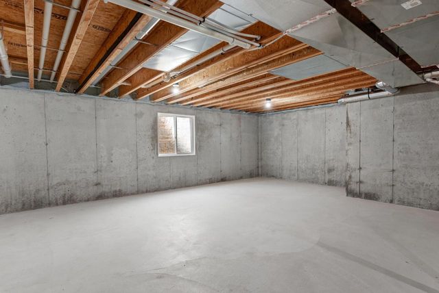 116 Luxembourg Brotherhood BOULEVARD, Belgium, WI 53004