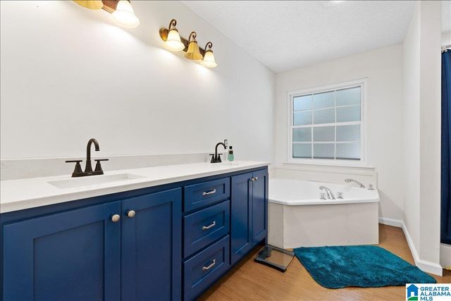 994 JAN STREET, Oneonta, AL 35121