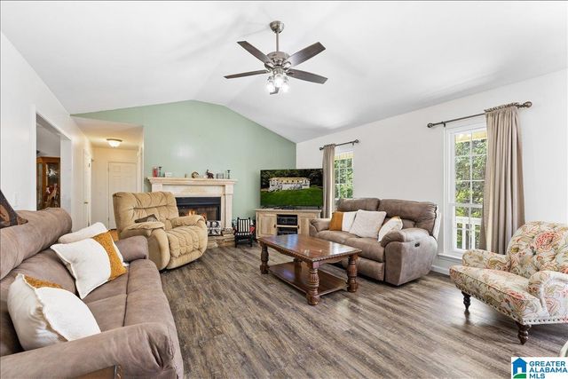 994 JAN STREET, Oneonta, AL 35121