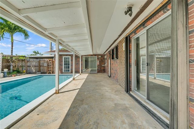 9982 SW 196th St, Cutler Bay, FL 33157