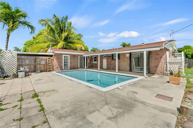 9982 SW 196th St, Cutler Bay, FL 33157