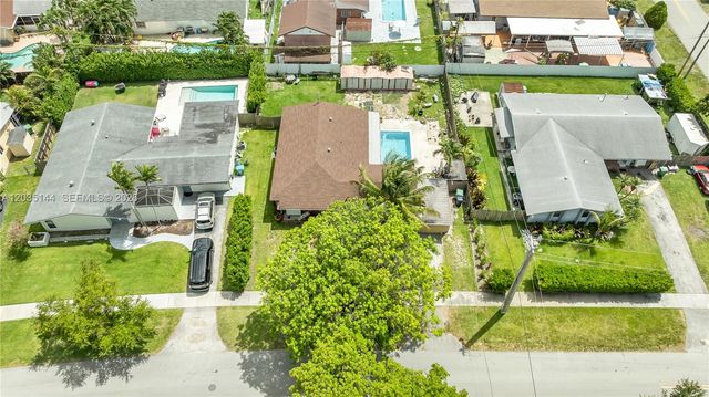 9982 SW 196th St, Cutler Bay, FL 33157