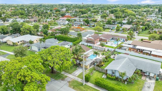 9982 SW 196th St, Cutler Bay, FL 33157