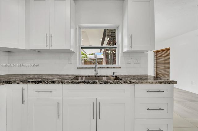 9982 SW 196th St, Cutler Bay, FL 33157