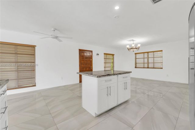 9982 SW 196th St, Cutler Bay, FL 33157