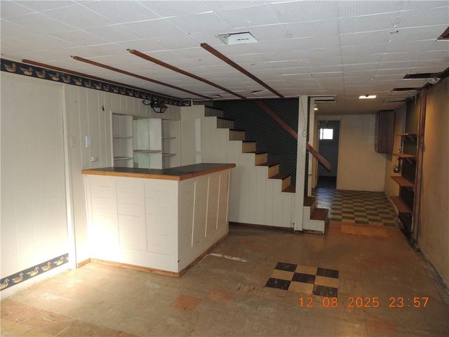 3228 S Cedar Avenue, Independence, MO 64052