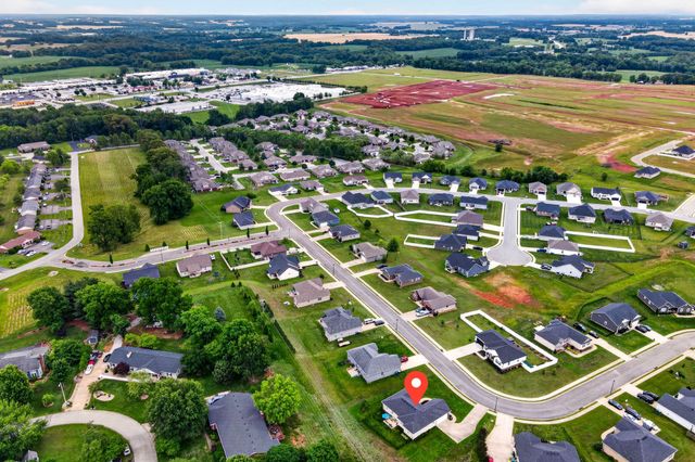 210 Claiborne Cir, Franklin, KY 42134