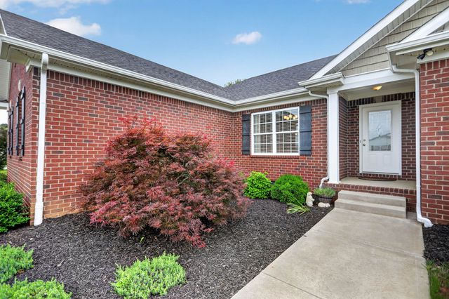 210 Claiborne Cir, Franklin, KY 42134