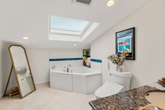 7 Quincy St 7, Watertown, MA 02478