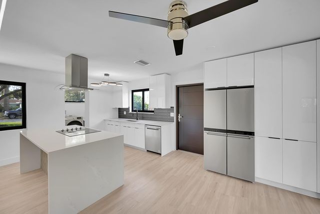 1257 NW 4th Street, Boca Raton, FL 33486