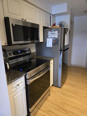 3019 Alcazar Place 107, Palm Beach Gardens, FL 33410