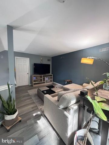 147 WOODLAKE DR, Marlton, NJ 08053
